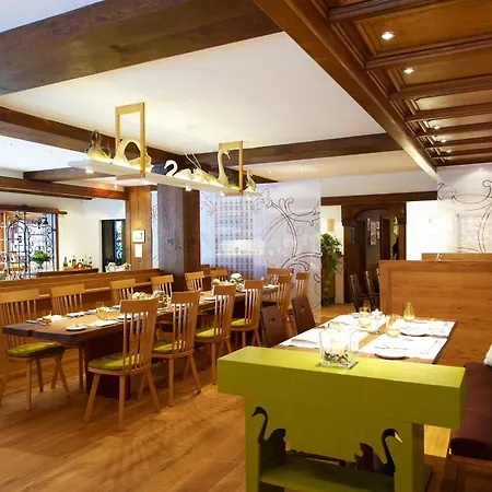 Schwanen Boutique Hotel&Restaurant Metzingen-3
